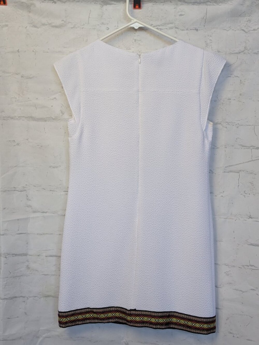 Metaphor White Textured Shift Dress Embroidered Patch Trim Boho Mod XS - Picture 2 of 8